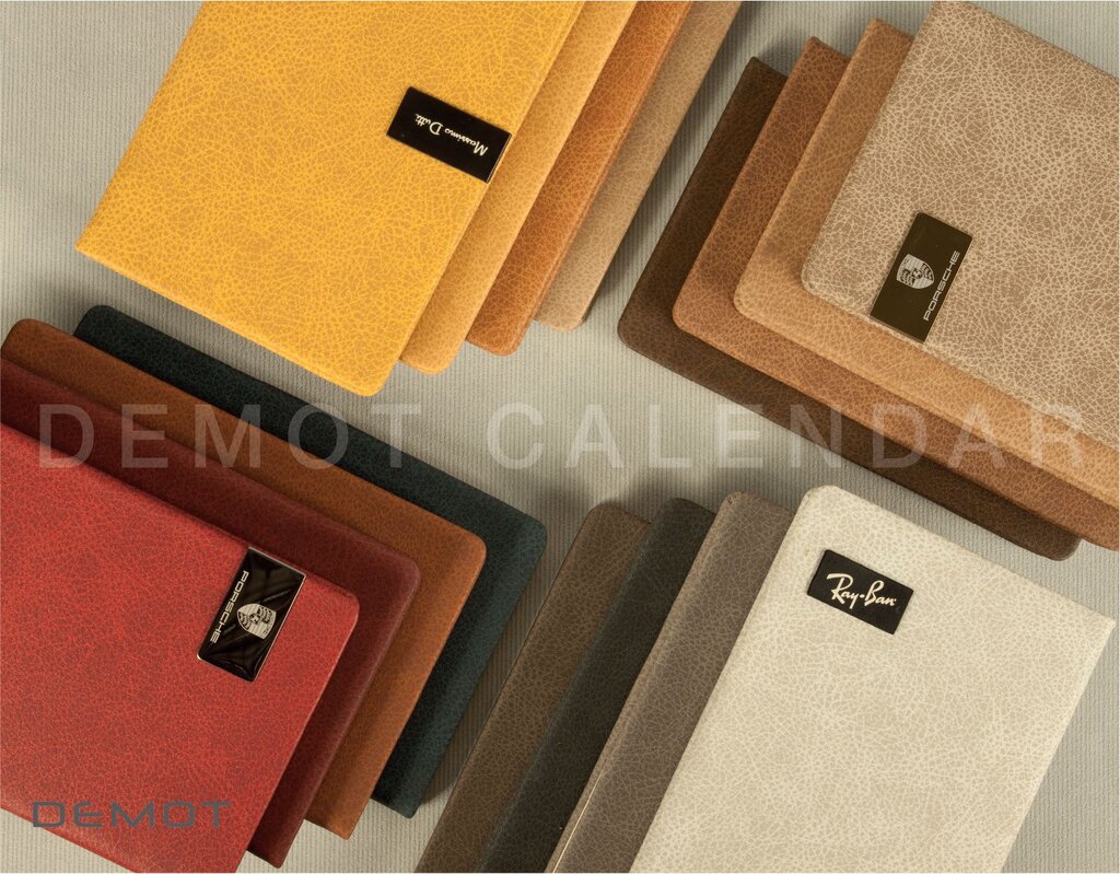 چرا واحد سالنامه دموت مرجع خرید سررسید ۱۴۰۱ در ایران است؟