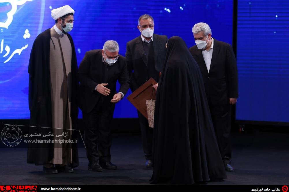 دیدار شهردار تهران با رتبه های برتر کنکور