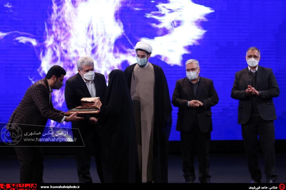 دیدار شهردار تهران با رتبه های برتر کنکور