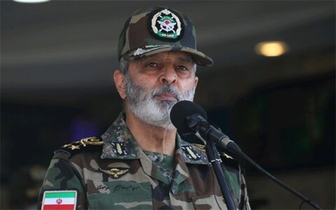 واکنش فرمانده کل ارتش به شنیده شدن صدای انفجار در اصفهان