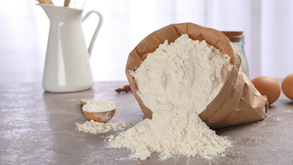 Flour - آرد