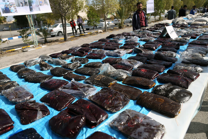 کشف بیش از ۱۴ تن مواد مخدر در بوشهر