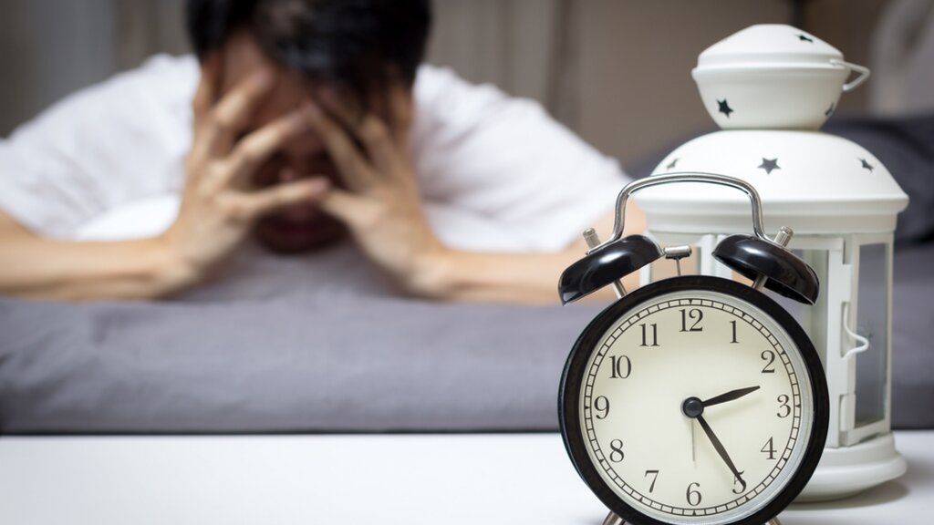 ارتباط افزایش وزن با ‌بی خوابی | ۵ توصیه مفید برای رفع مشکل کم خوابی