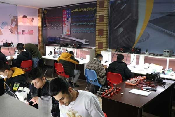 آموزش تعمیر موبایل.jpg