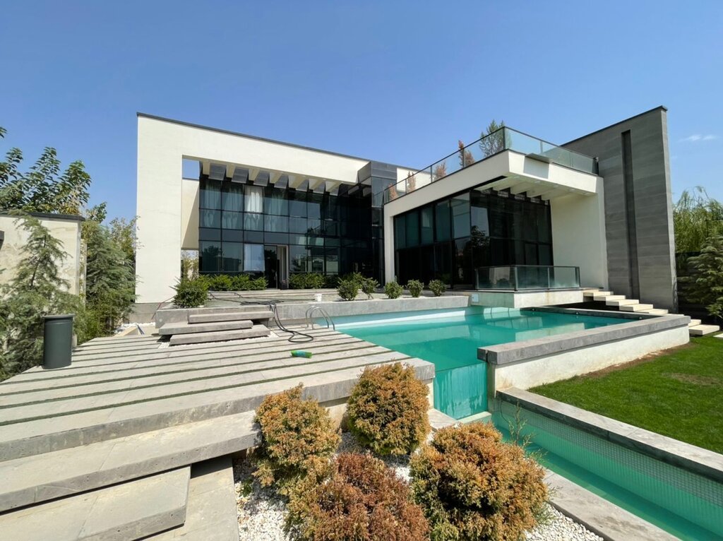 خرید ویلا کردان.jpg