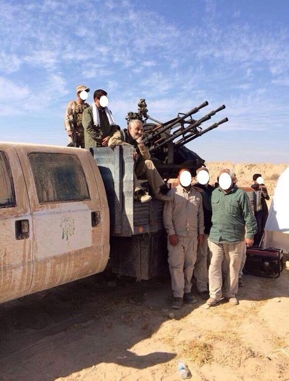 عکس | سردار سلیمانی در کمین داعش؛ سامرا