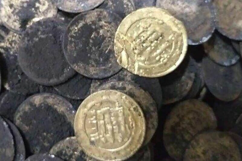 کشف و ضبط ۲۹۰ قطعه سکه دوران ساسانی