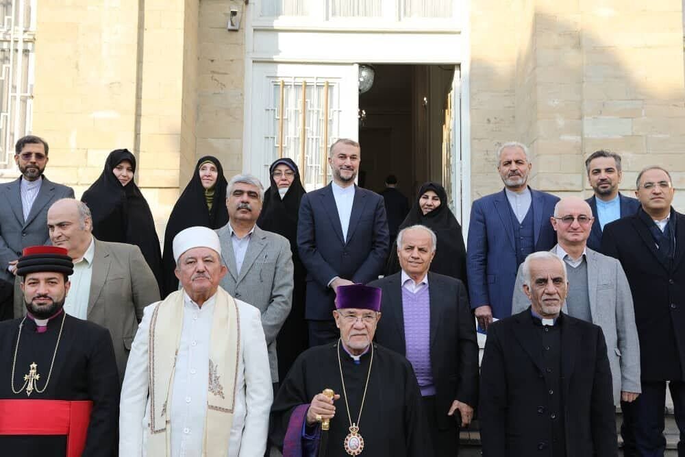 عکس | دیدار امیرعبداللهیان با رهبران ادیان | اولویت مهم دولت در مورد ایرانیان خارج از کشور