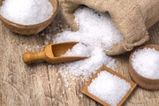 عکس | تامین نمک در زمان قاجار از معدن مامان ؛ نمکی که در سپیدی و مزه بی‌مانند بود | ۷ ترفند برای مصرف کمتر نمک