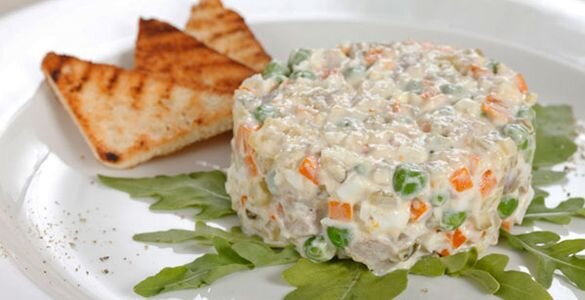 ۲۰ راز برای تهیه یک سالاد الویه خوشمزه و متفاوت