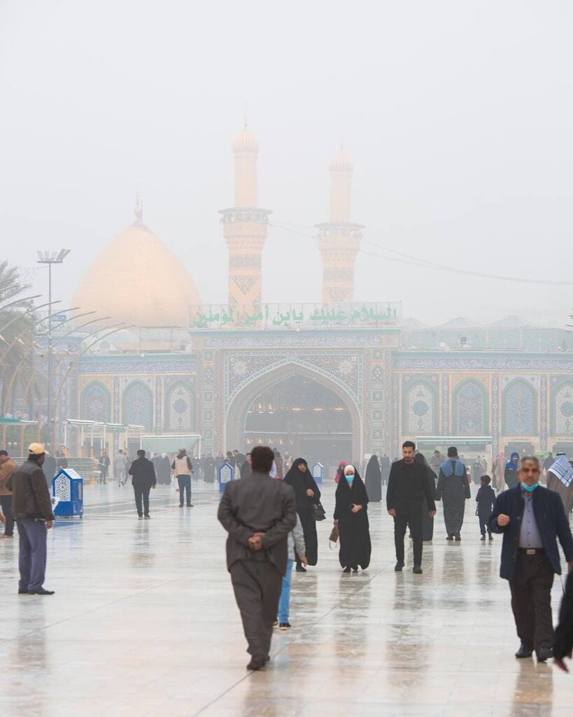 تصاویر زیبا از مه غلیظ در بین الحرمین