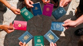 ضعیف‌ترین و قوی‌ترین پاسپورت‌های دنیا؛ رتبه پاسپورت ایران | ایرانی‌ها بدون ویزا یا با ویزای فرودگاهی به کدام کشورها می‌توانند سفر کنند؟