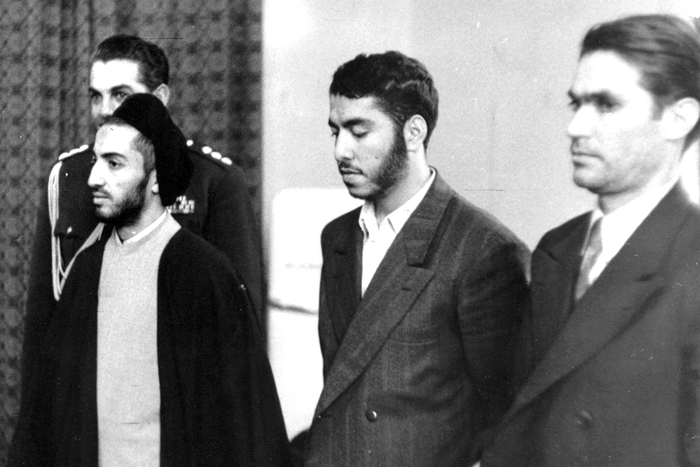 خاطره گوییهای دولابیها از شهید معروف | نـواب برکت محله ما بود