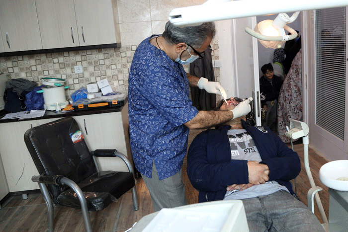 نبض سلامت محرومان در دست طبیبان یاس فاطمی