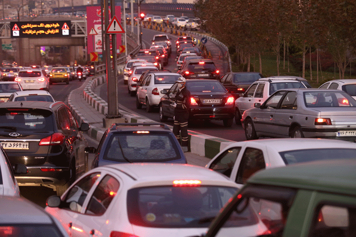 درخواست ۴هزار راننده | چشم امید ما اول به خداست و بعد شهردار تهران