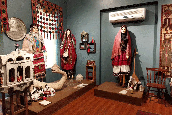 اینجا کودک شو!