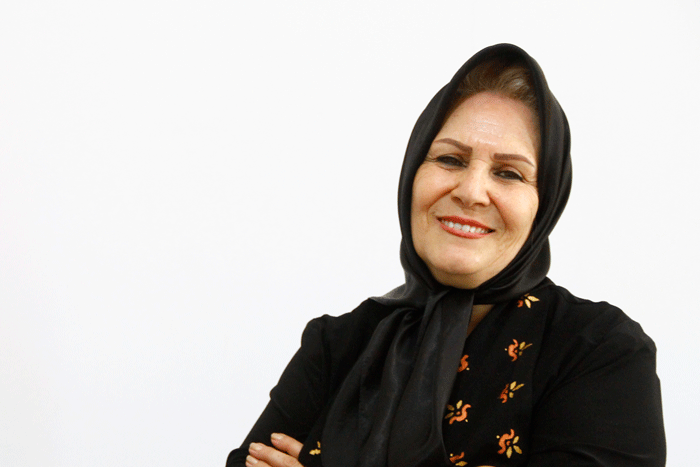 گفتوگو با نیکوکاری که برای کودکانکار مادری میکند| 8هزار و ۳ فرزند با سواد دارم