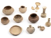 کشف ظروف سفالی سه هزار ساله در طارم