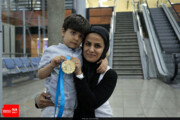احساسات ناب مادرانه «الهه احمدی» | رمز قهرمانی‌ام لبخندهای پسرم بود