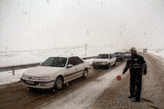 بارش برف و باران در جاده‌‍‌های ۲۰ استان | مسدودشدن برخی از جاده‌های کشور