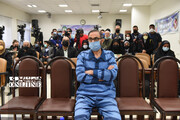 تصاویر | اولین جلسه دادگاه سرکرده گروهک تروریستی الاحوازیه | از گریه و بی‌تابی بازماندگان تا خونسردی متهم