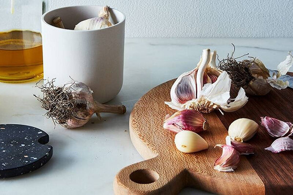 خواص شگفتانگیز سیر | روزی چند حبه سیر میتوان خورد؟