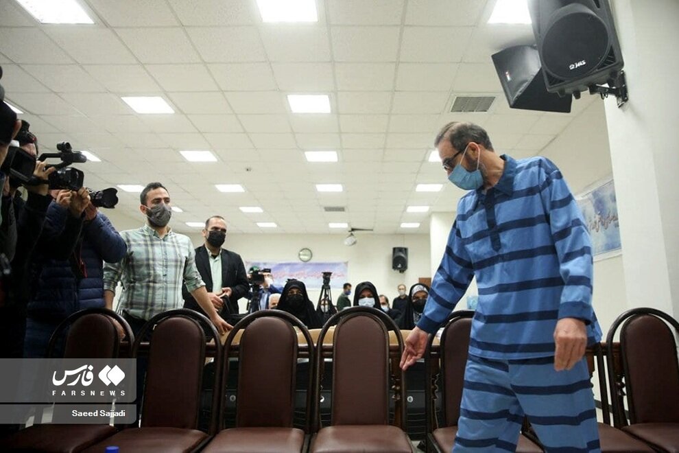 تصاویر | متهم حمله تروریستی اهواز پای میز محاکمه 
