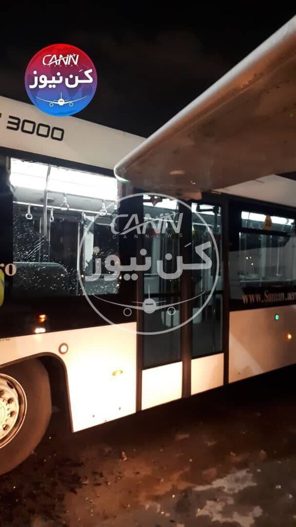 برخورد اتوبوس با بال هواپیما در فرودگاه مهرآباد