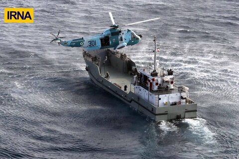 عمليات آزادسازی کشتی ربوده شده در رزمايش مركب