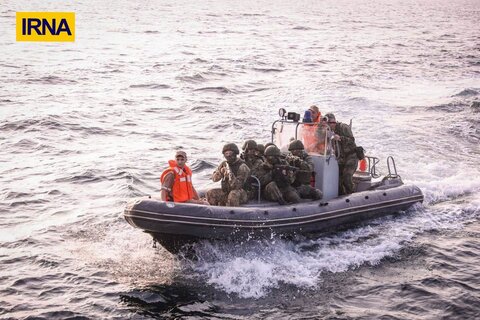 مانور مشترک ایران، چین و روسیه - آزادسازی کشتی ربوده شده