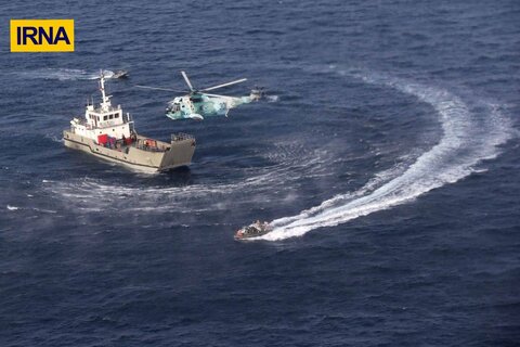 مانور مشترک ایران، چین و روسیه - آزادسازی کشتی ربوده شده