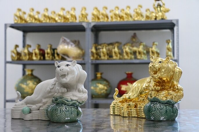 هدیهای لوکس به سبک ویتنام | ببرهای طلایی به استقبال سال نوی چینی میروند