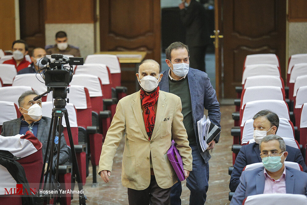 متهم دادگاه لواسان: گفتند که برای ورود به بهشت باید بهای آن را پرداخت کنید | من پول زور دادهام نه اسم رشوه!