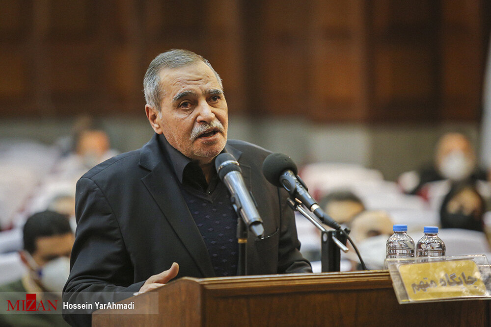 متهم دادگاه لواسان: گفتند که برای ورود به بهشت باید بهای آن را پرداخت کنید | من پول زور دادهام نه اسم رشوه!