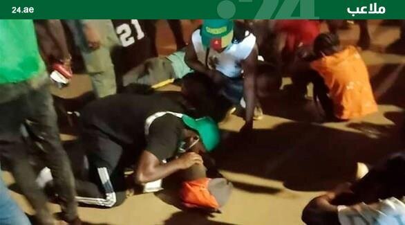 عکس |  فاجعه در جام ملت‌های آفریقا | ۵۸ کشته و مجروح در حادثه تلخ | نوزادی که زیر دست و پا ماند