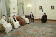 دعوت رسمی امیر قطر تقدیم رئیس‌جمهوری شد