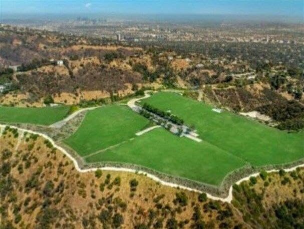 گران ترین زمین جهان رضا پهلوی