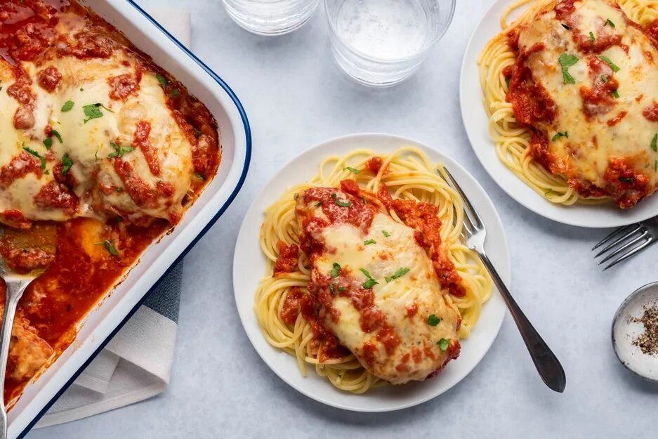 Chicken Parmesan - مرغ و پنیر با اسپاگتی - ماکارونی - غذا