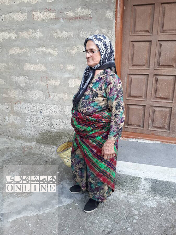 تصاویر | پوشش خاص زنان گیلانی که دور کمر میبستند | روستای جهانی چادر شب بافی کجاست؟ | آوازه جهانی کمرپیچ قاسمآباد