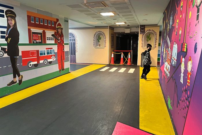 استعدادیابی شغلی در برج میلاد | در شهر «کاربازیا» همه آموزش میبینند