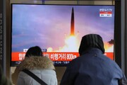 کره شمالی دوربردترین موشک بالستیک از سال ۲۰۱۷ را آزمایش می‌کند