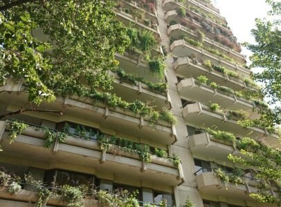 به دنیای زیباترین جنگلهای عمودی خوش آمدید | تصاویری از مشهورترین برج باغهای عمودی در جهان | ایده جنگلهای عمودی به ایران هم میرسد؟