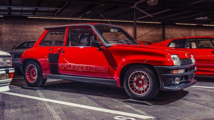 بهترین هاچبکهای تاریخ | ستاره دهه ۶۰ ایران هم هست