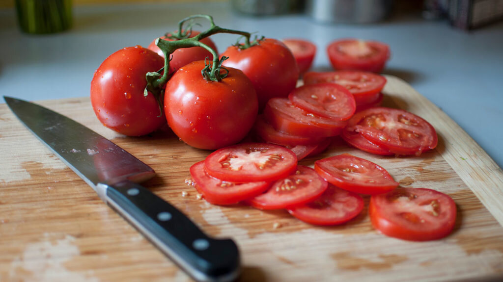 tomato - گوجه فرنگی