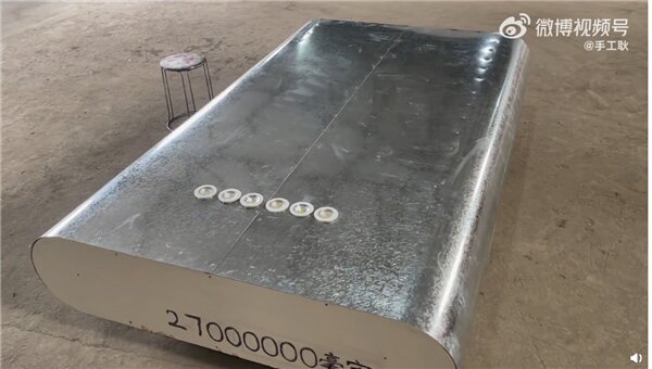 تصاویر | ساخت پاوربانک ۲۷ میلیون میلیآمپر ساعتی!