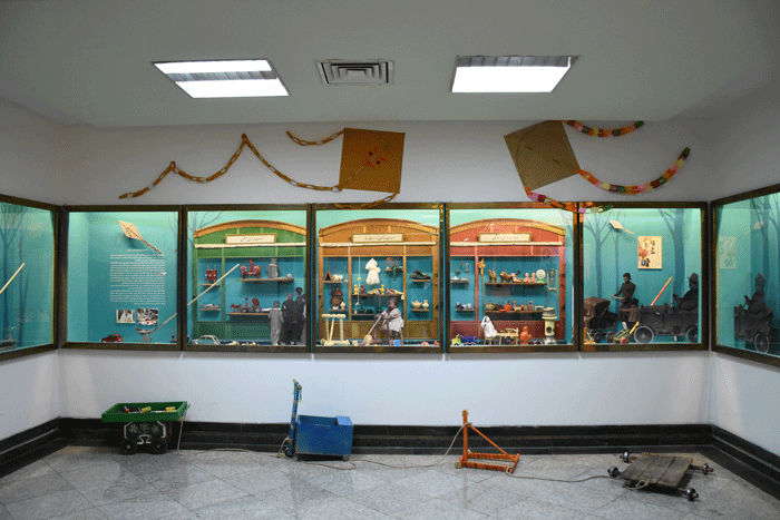 قدم زدن در تالار سه هزارساله کـودکی | ۲۲ هزار اسباببازی، سند، عکس و لباس کودک همه در یک موزه