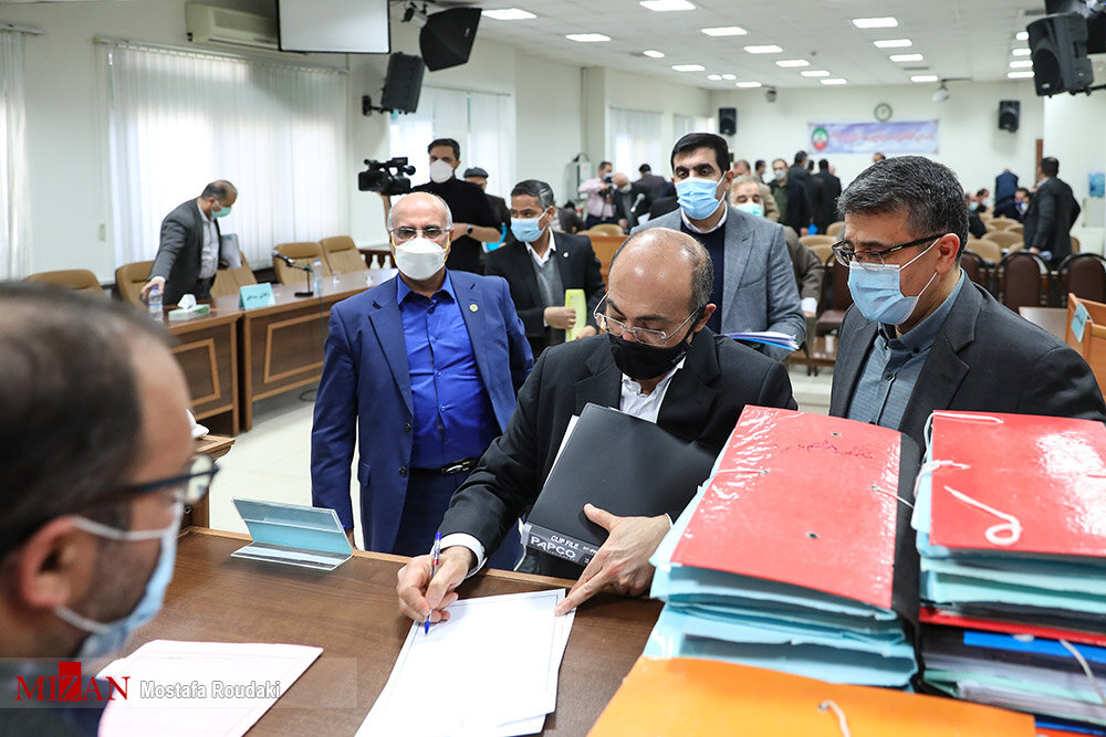 دادگاه کروز؛ رشوه در قالب قطعات خودرو | اهدای کارت هدیه به صورت چمدانی! | ۱۳۲ میلیون دلار خسارت به شرکت