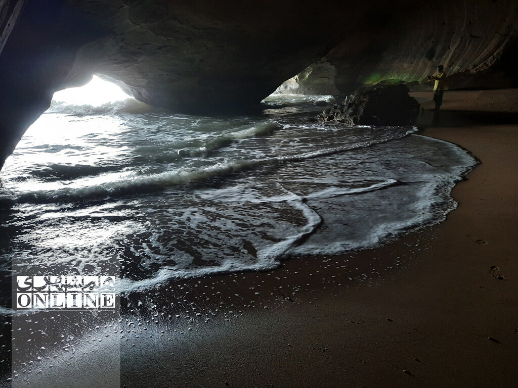 ببینید | چنین فضایی را هیچ کجای دیگر ایران نمیبینید | غار دریایی شگفتانگیز خلیج فارس؛ اینجا لوکیشن «محمد رسول الله» است