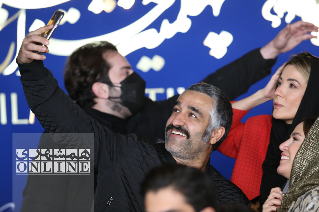 چه کسی آرزوی بزرگ رضا رویگری را برآورده میکند؟ | چالشهای بازی در فیلم یک آقازاده | همه حاشیههای روز دوم جشنواره فجر چهلم