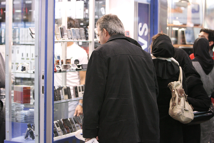 هشدار! این گوشیها ریجستری نمیشوند | خرید و فروش تلفنهای همراه دست دوم قاچاق و تقلبی با شگردهای خاص